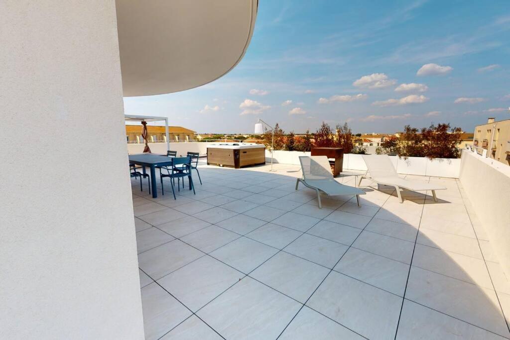 Apartment Spendide Confort, Archipel T4 En Bord De Plage, Avec Grande Terrasse Amenagee,spa Et Parking Prive
