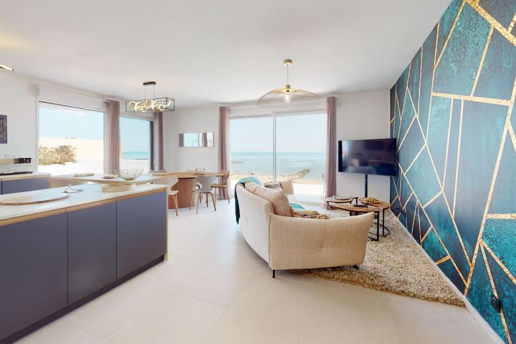 Spendide Confort, Archipel T4 En Bord De Plage, Avec Grande Terrasse Amenagee,spa Et Parking Prive Apartment